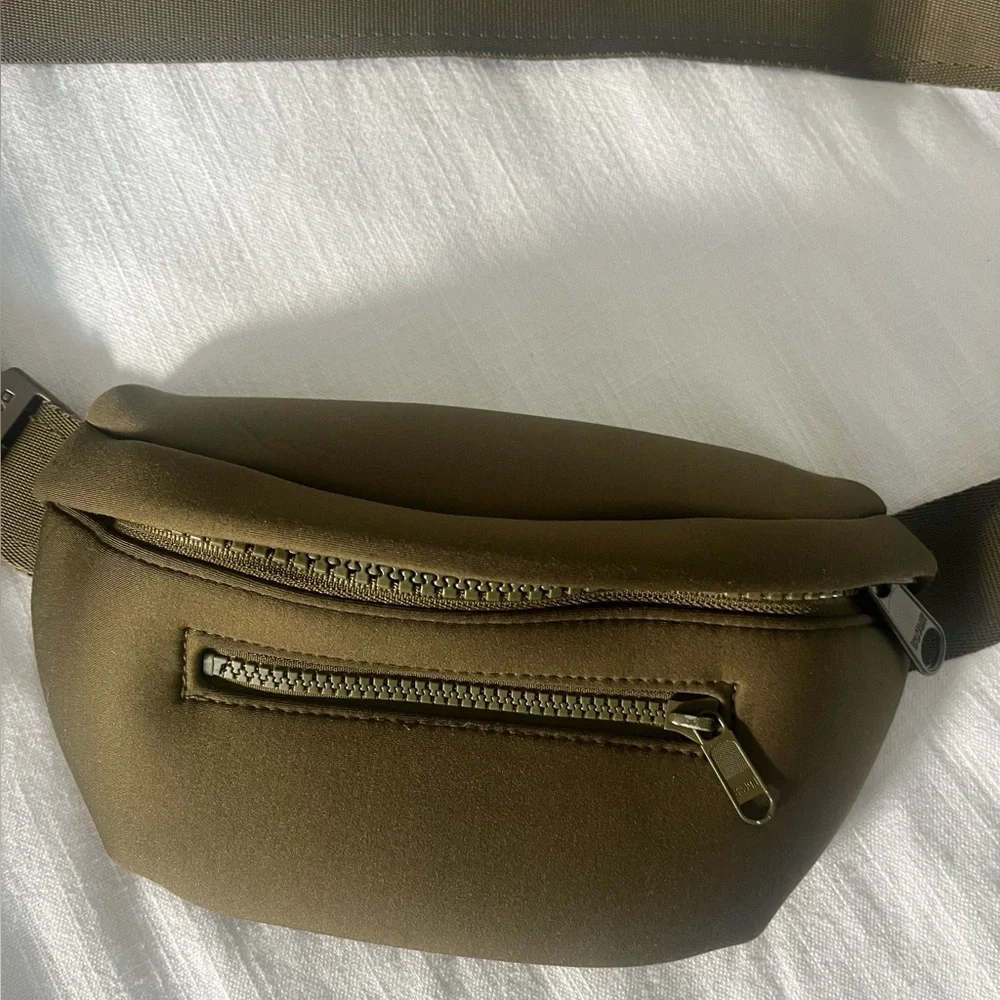 🫒 Dagne Dover Ace Neoprene belt bag-deep olive green - Picture 7 of 9